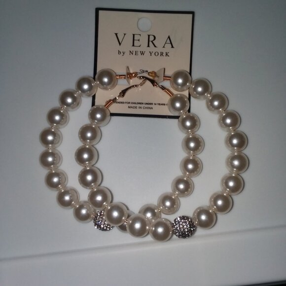 Pearl Hoop Earrings for Women Fashion Earrings - Picture 10 of 12